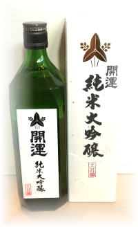 開運　純米大吟醸 (720ml)